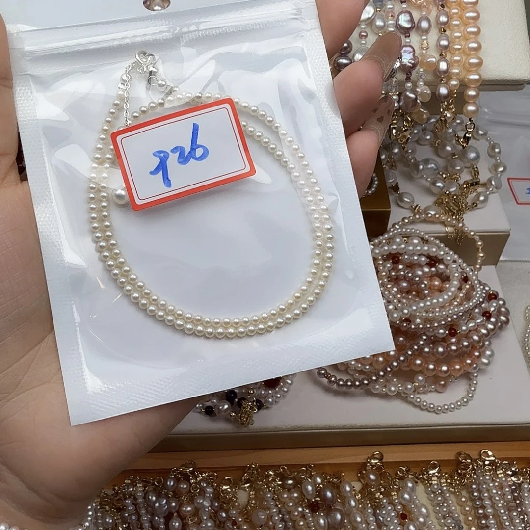 南***洁淡水珍珠手绳钛钢