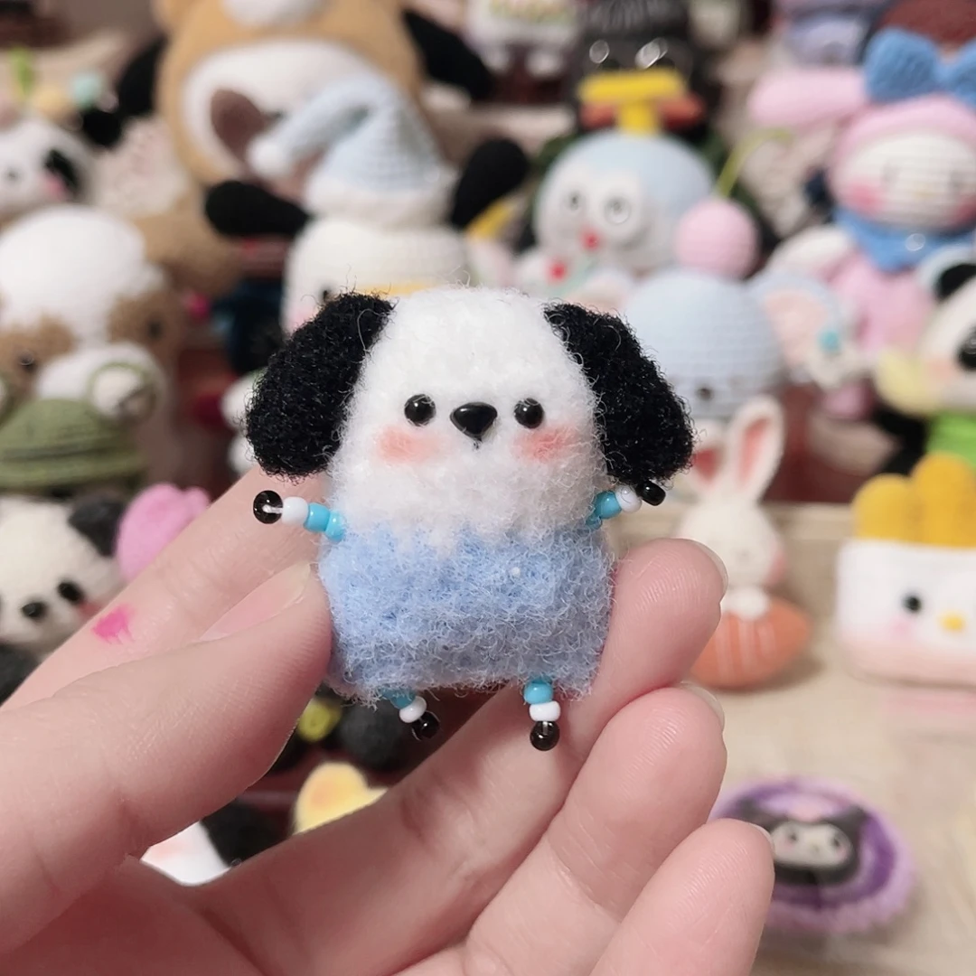 狗狗胸针挂件 手工编织棉花糖线材