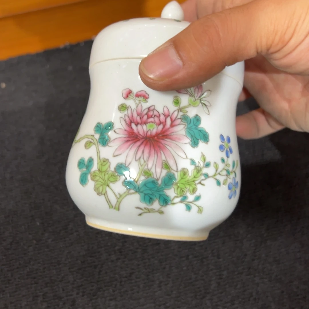 l***u瓷片瓷器摆件、茶室雅器