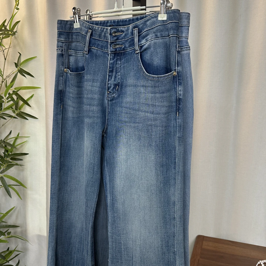 10306aY家春季新款水洗蓝色窄版修身微喇牛仔裤