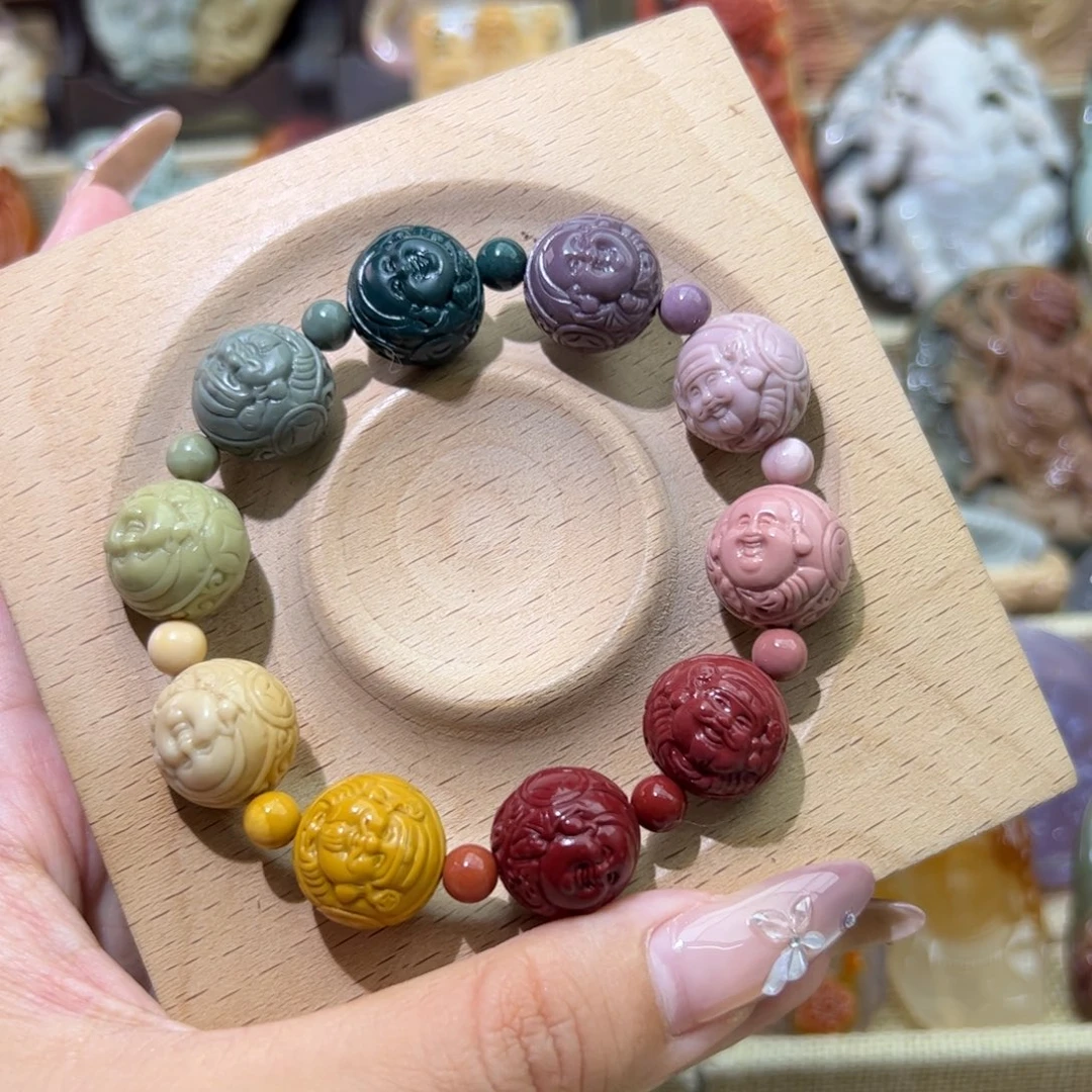 石英质玉未镶嵌颈饰