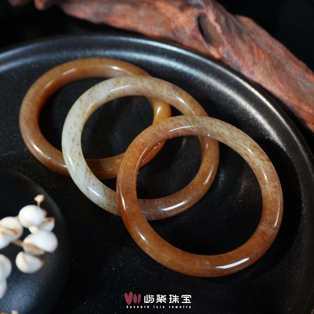 H424 和田玉未镶嵌 桂花糖中圆镯多样性发一 防跑