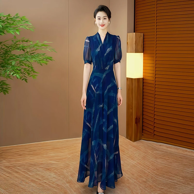 蓝色时尚印花连衣裙2025夏季新款显瘦气质设计感修身收腰长裙107