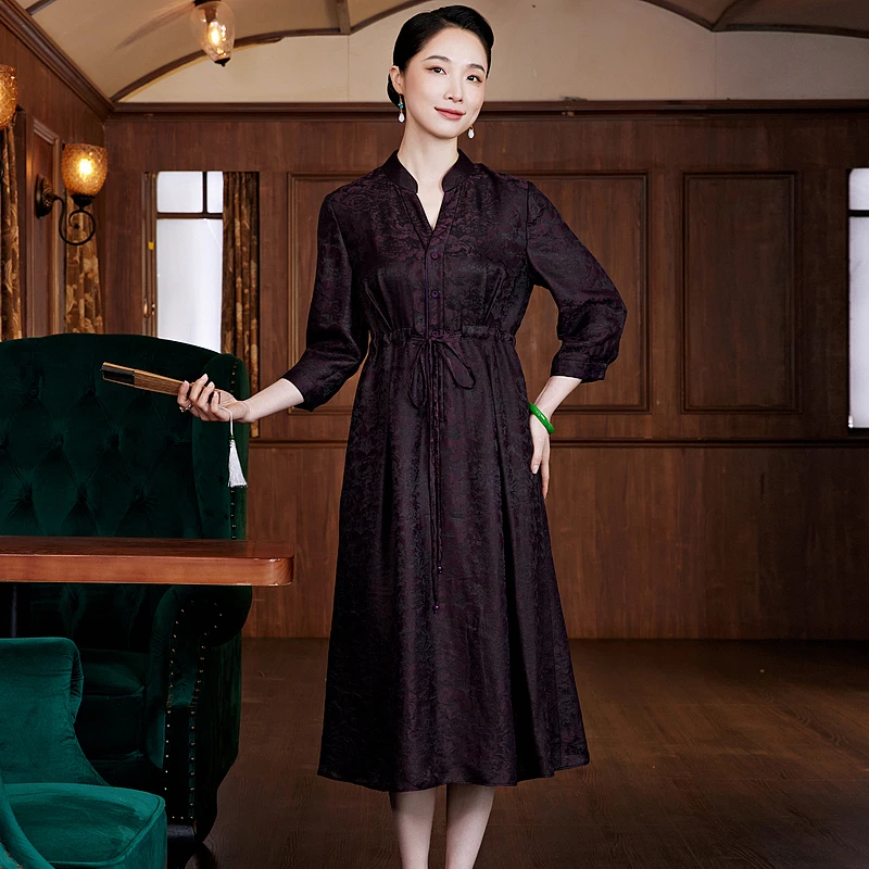 【蒹葭未晞】提花香云纱桑蚕丝复古紫气质优雅收腰中式连衣裙W25602
