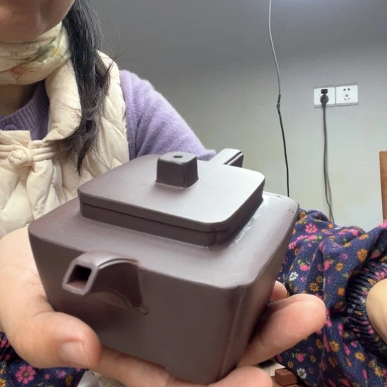 紫砂茶壶汉*泥料底槽清