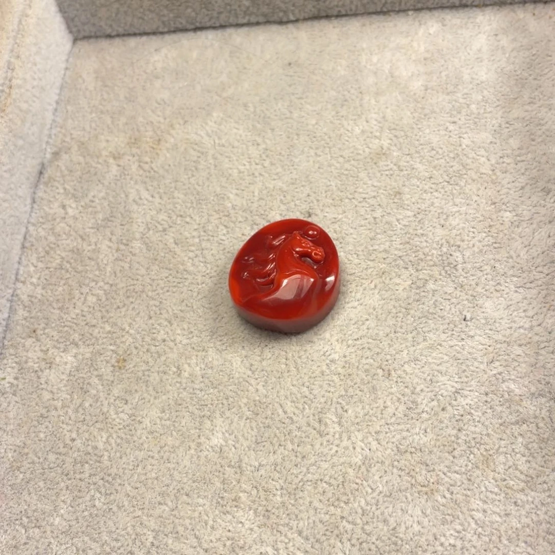 南红玛瑙南红未镶嵌?**灵