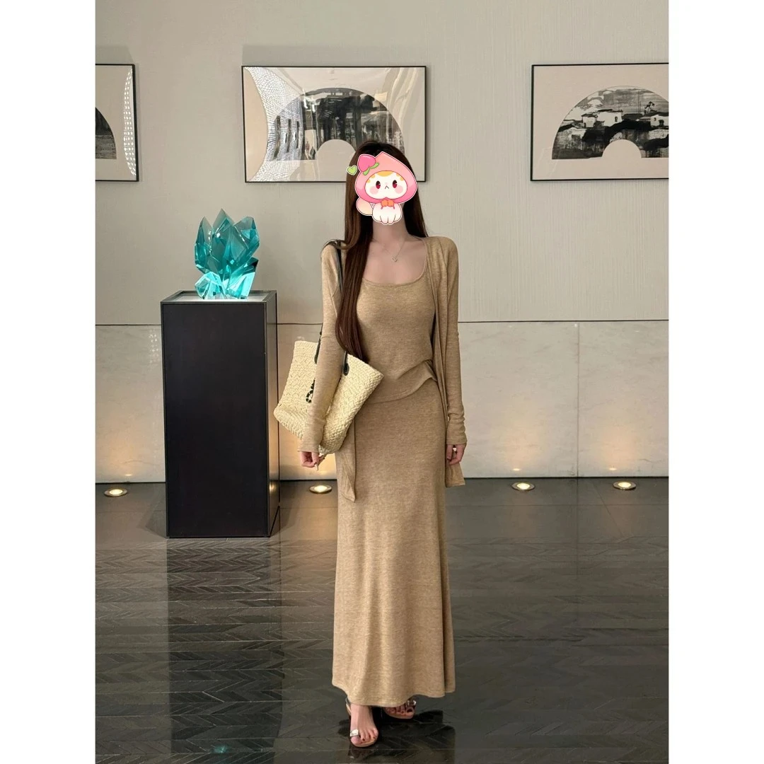 多米.温柔静奢松弛感老钱风温柔显白显瘦气质背心三件套