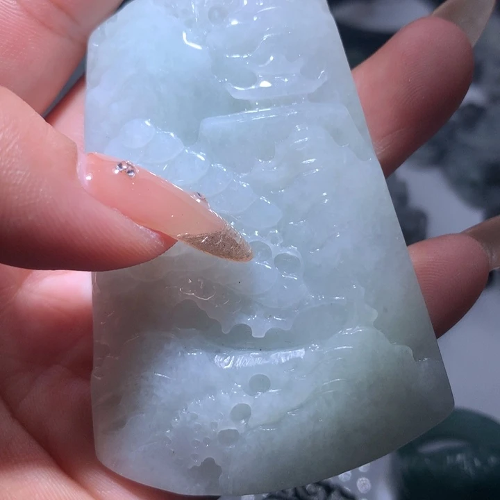 翡翠未镶嵌颈饰保真天然A货翡翠