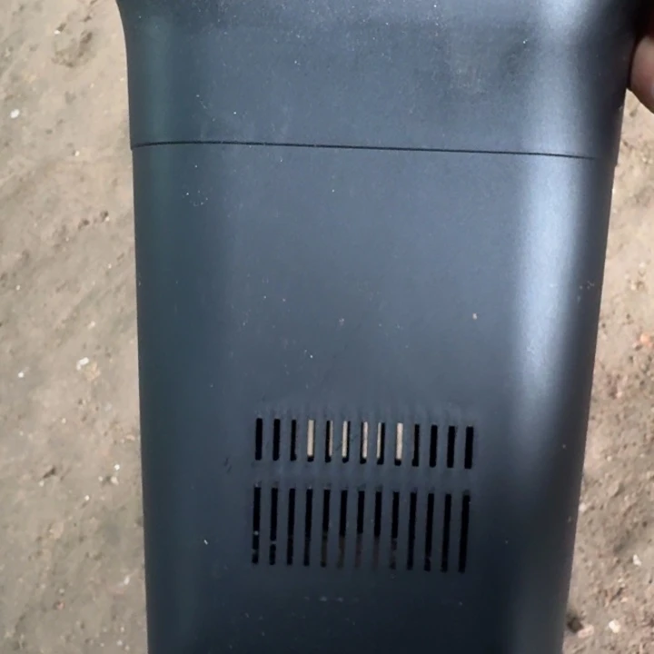 大黑万象方盆口径15公分左右无托盘，20包邮