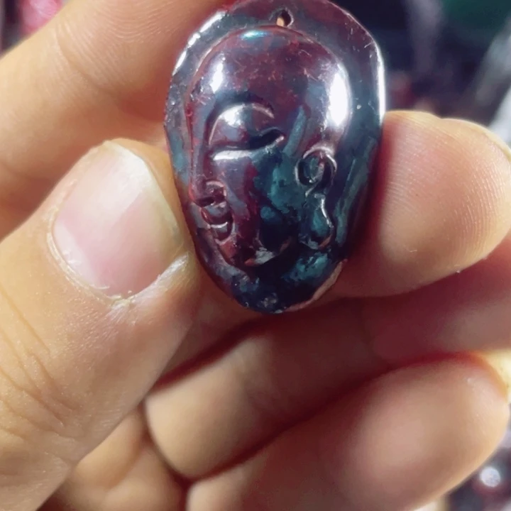 天然辰砂原石首饰