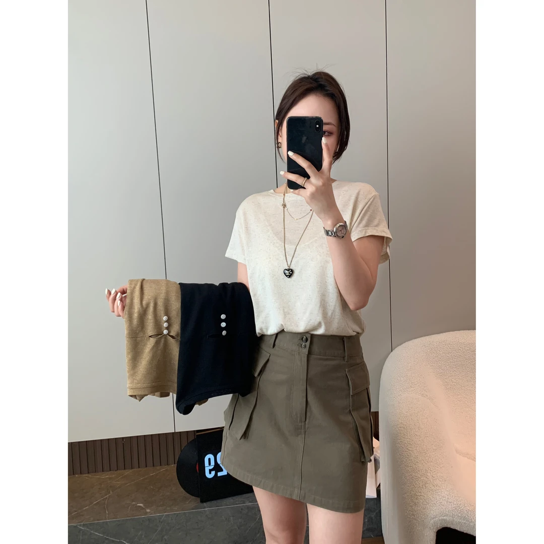【三粒扣】后背露空扣子简约亚麻莱赛尔短袖T恤