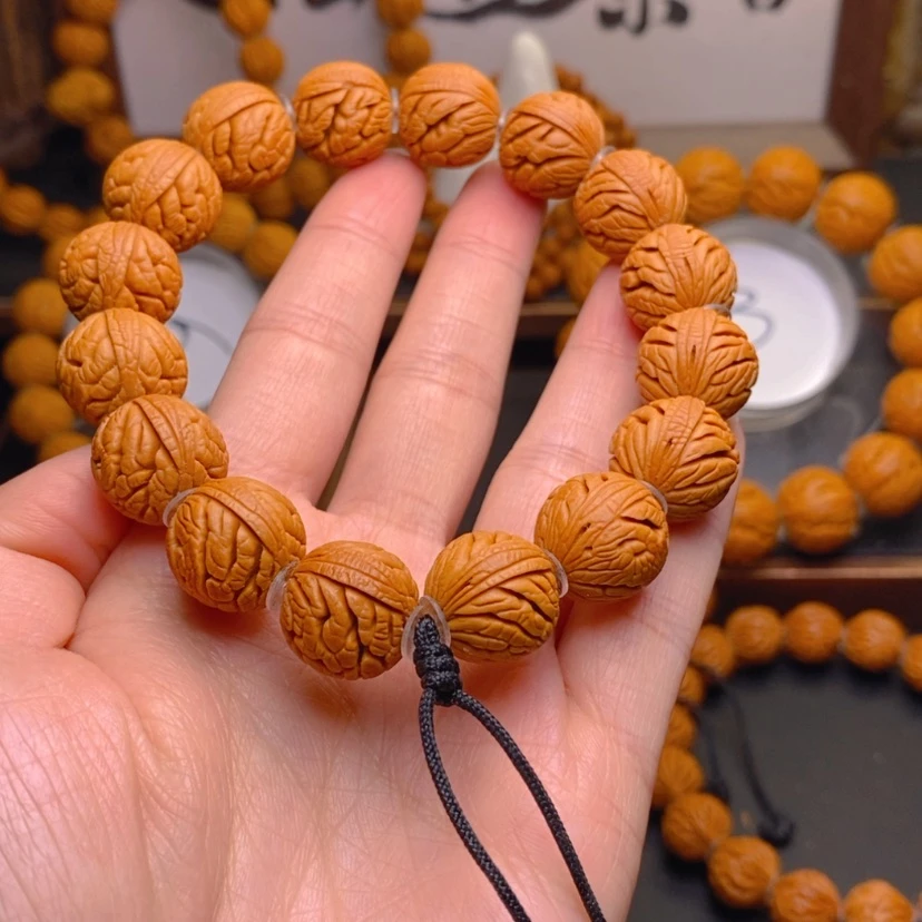 【闪购商品】桃核手串龙文桃核