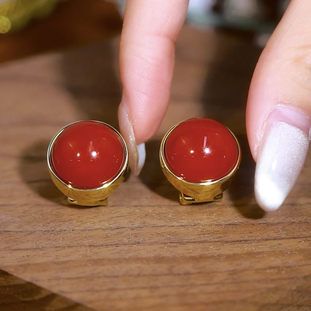 铜合金合成锆石耳饰 百搭轻奢气质红色耳扣耳环