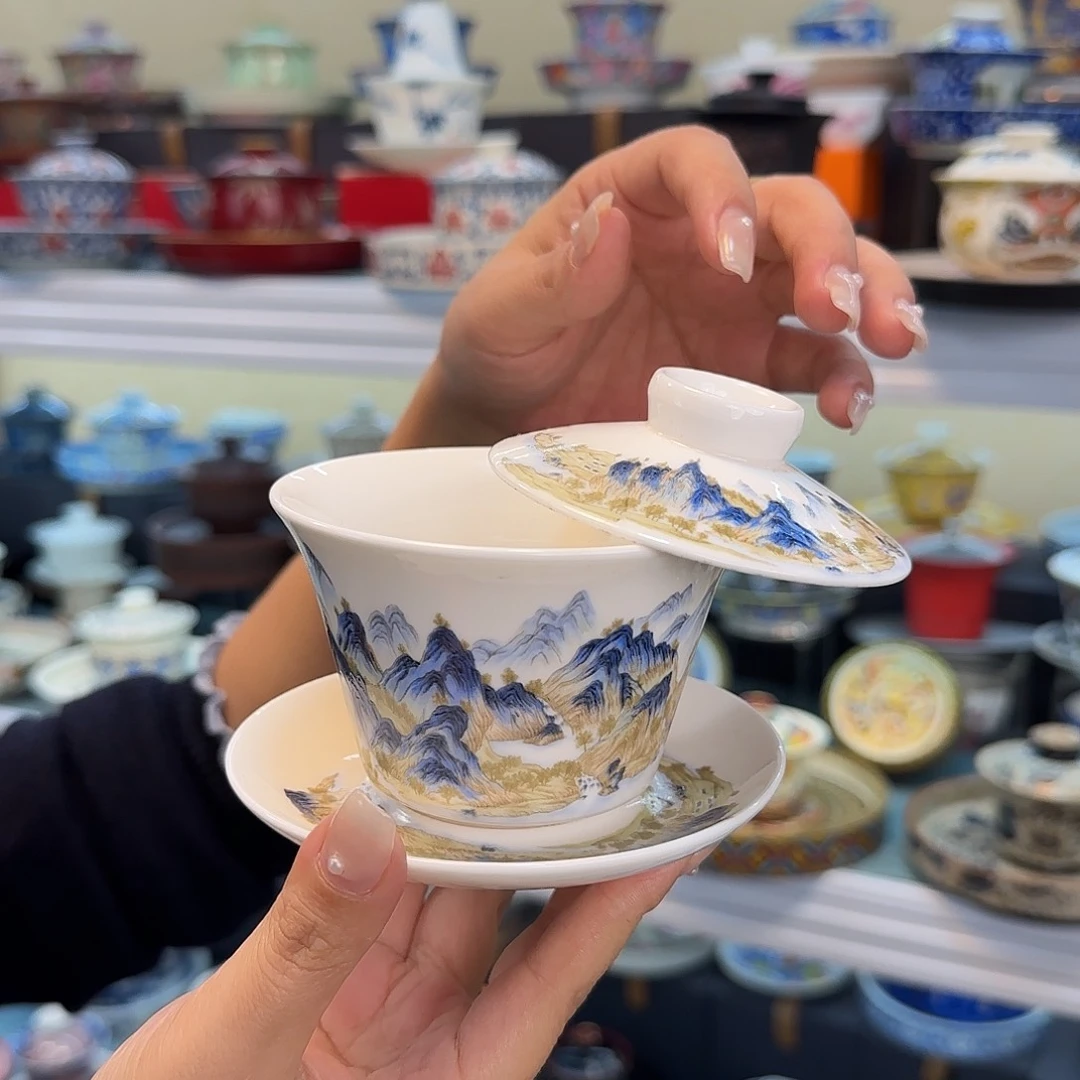 我们都在努力着改变