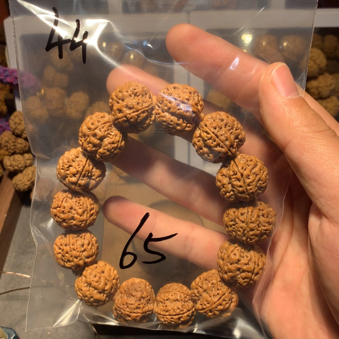 金刚菩提吊坠✙**凧44。dvevehr