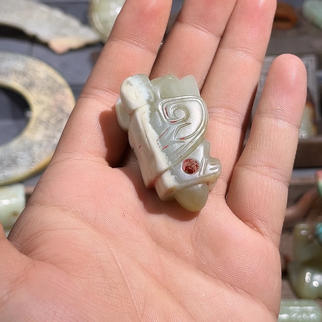 和田玉（糖玉）挂件未镶嵌