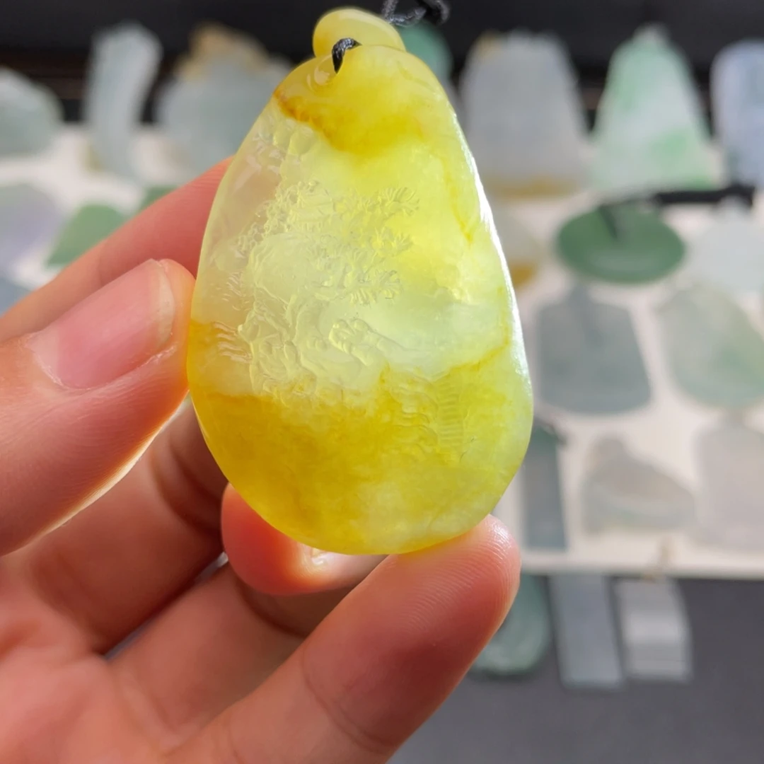 定制翡翠未镶嵌毛货山水