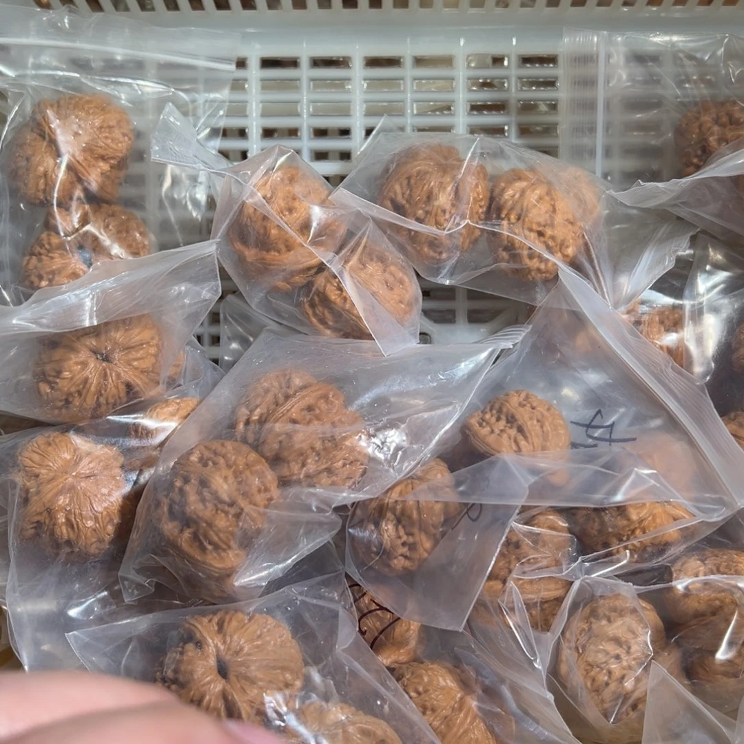 文玩核桃把件刘*21212121211