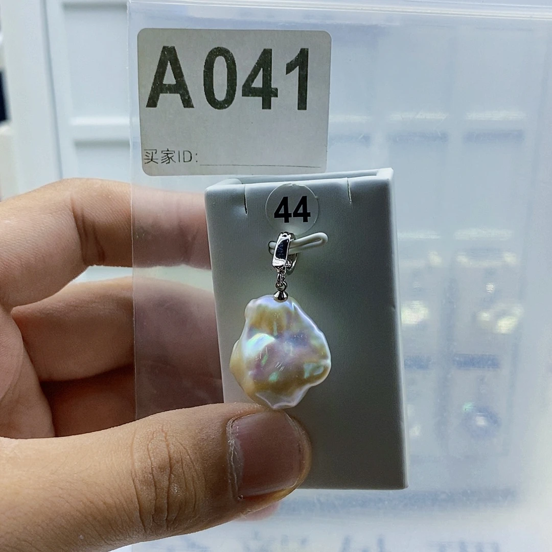 合金淡水珍珠颈饰