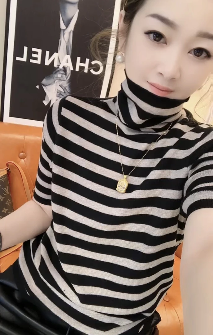 设计感高领条纹毛针织衫女秋冬季2025新款修身显瘦打底衫内搭上衣