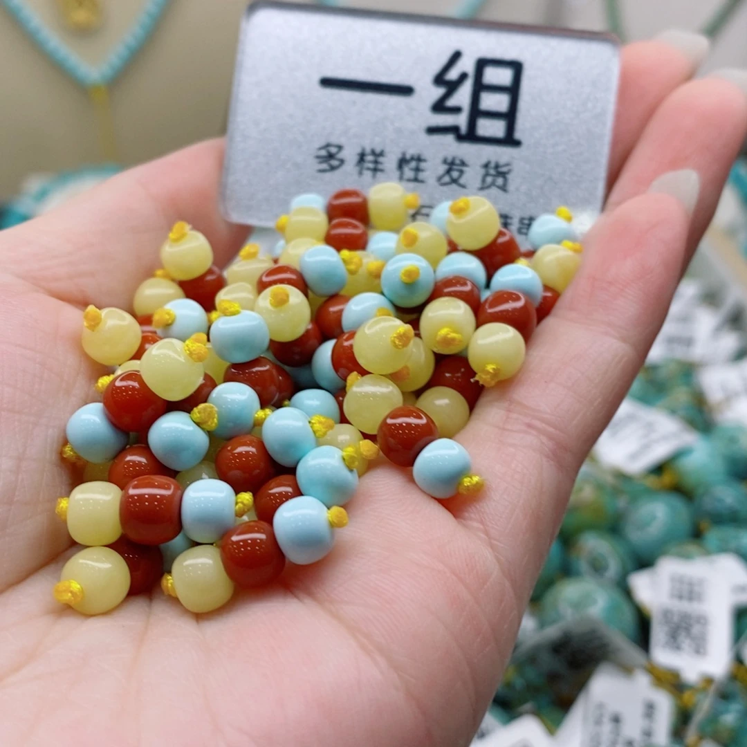南红玛瑙未镶嵌珠宝奇石