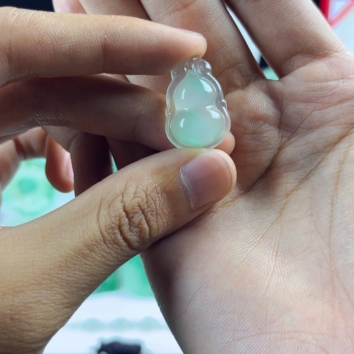 石英质玉未镶嵌吊坠(不含链)