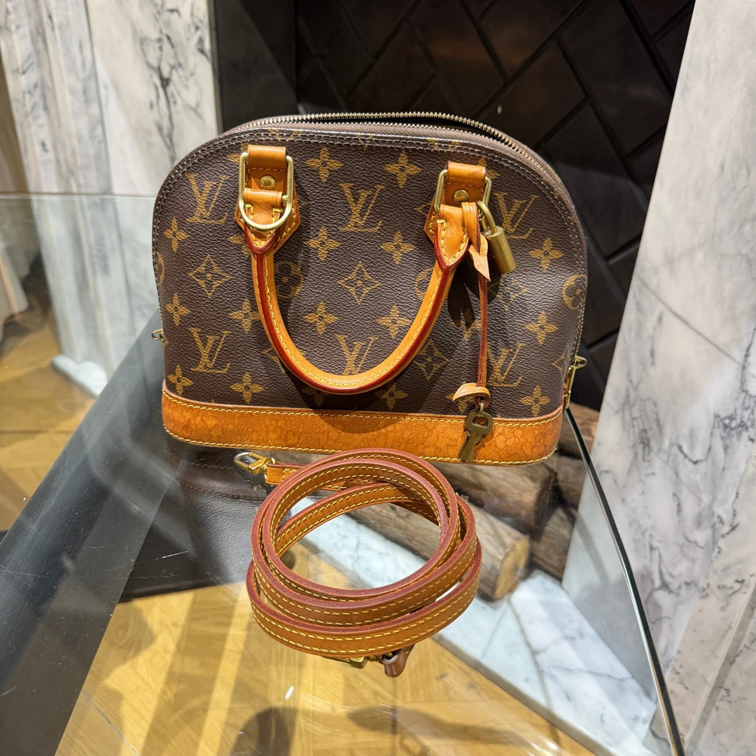 95新 LouisVuitton/路易威登 11956520/KIKIFIFI/贝壳BB