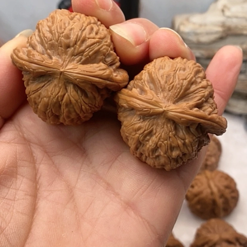 【闪购商品】吊坠文玩核桃白狮子