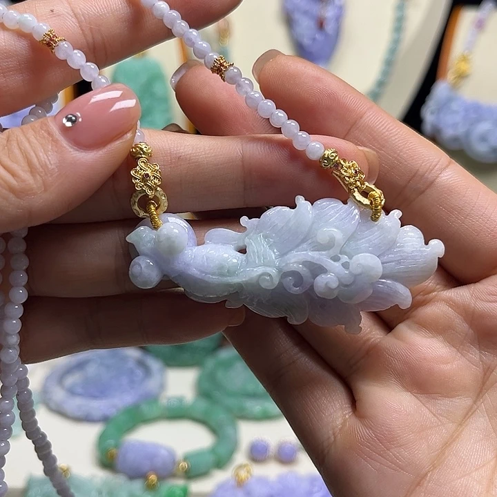 翡翠未镶嵌颈饰天然翡翠