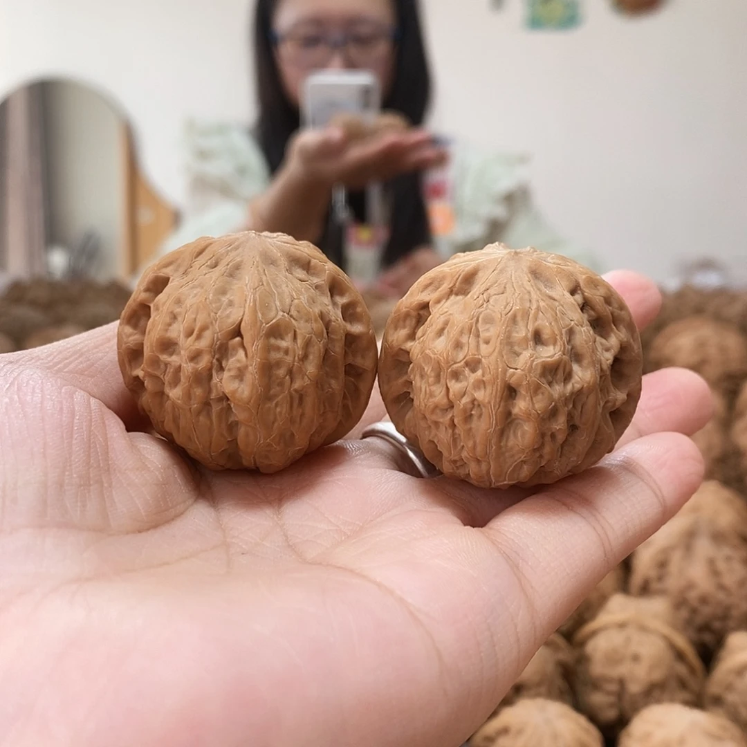 文玩核桃吊坠铁锤37