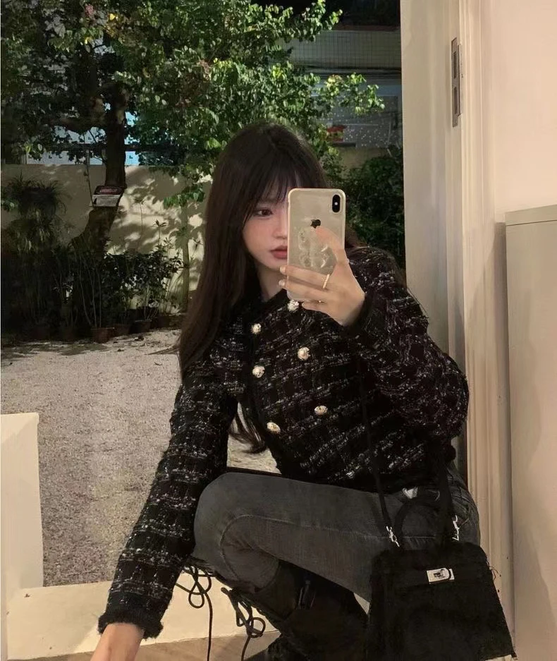 千金风拼接短款短外套韩版气质秋季黑色修身显瘦洋气法式小众
