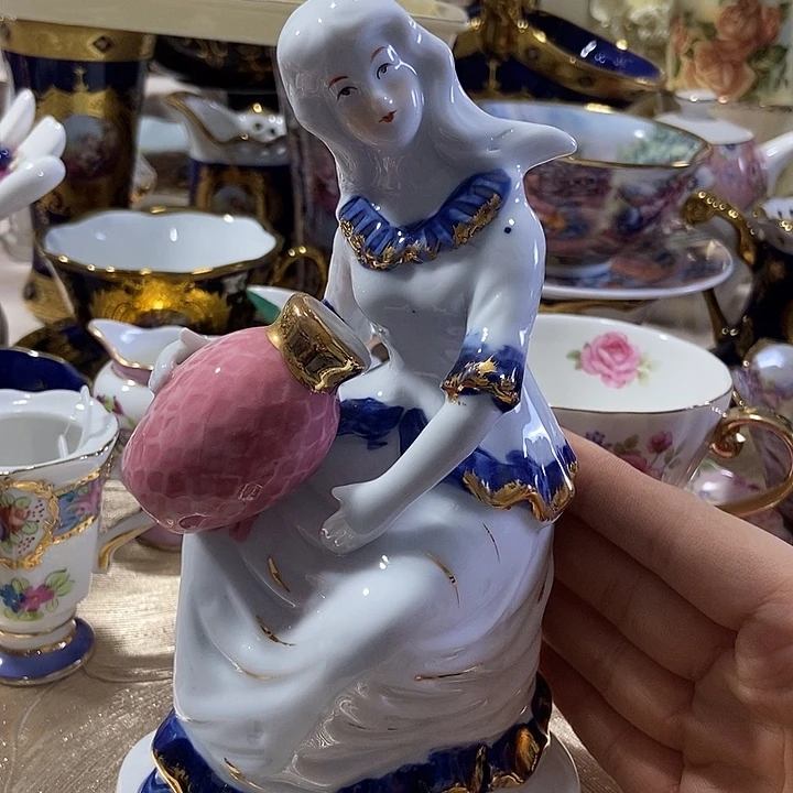 瓷片微瑕……………………………………