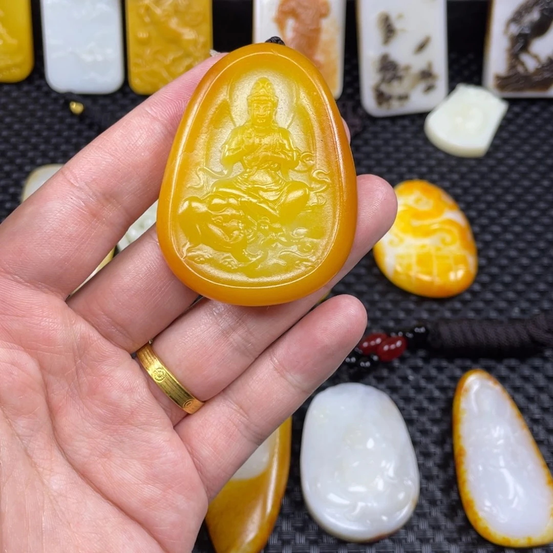 颈饰未镶嵌和田玉