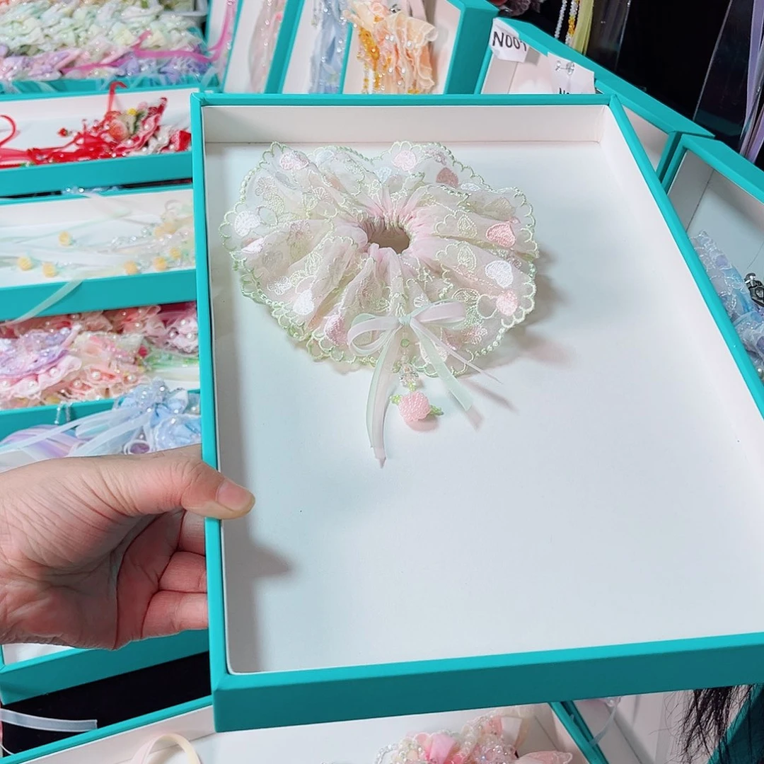 布艺非金属樱花物语肠圈