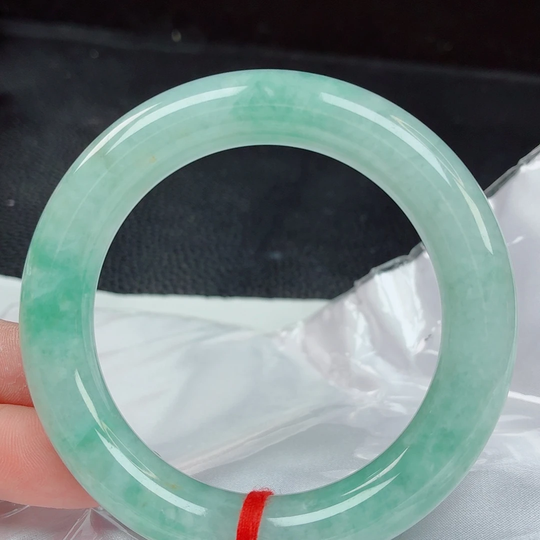 未镶嵌手镯翡翠55+