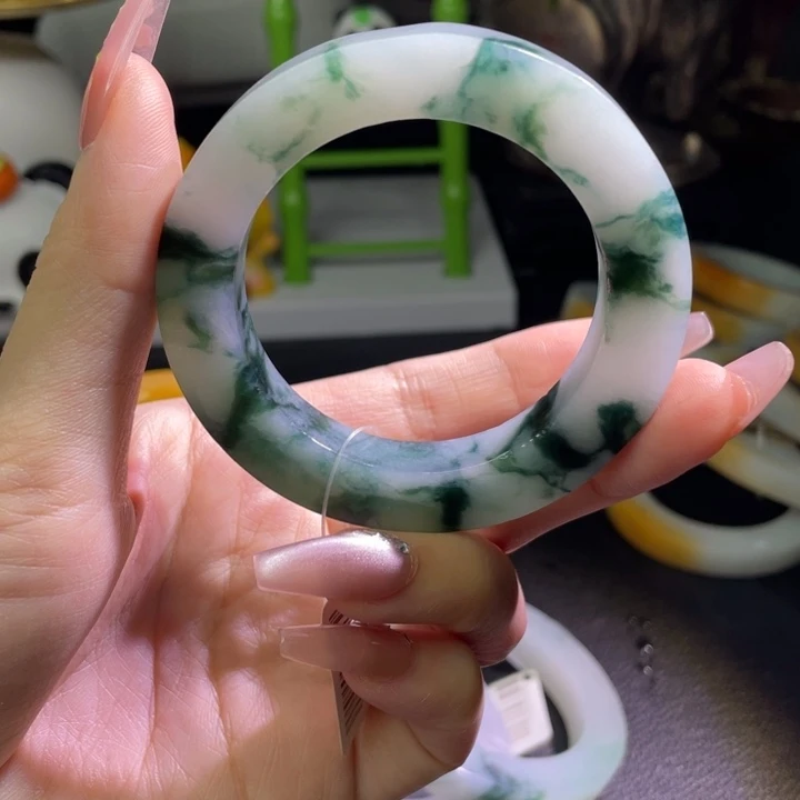 定制翡翠翡翠手镯未镶嵌