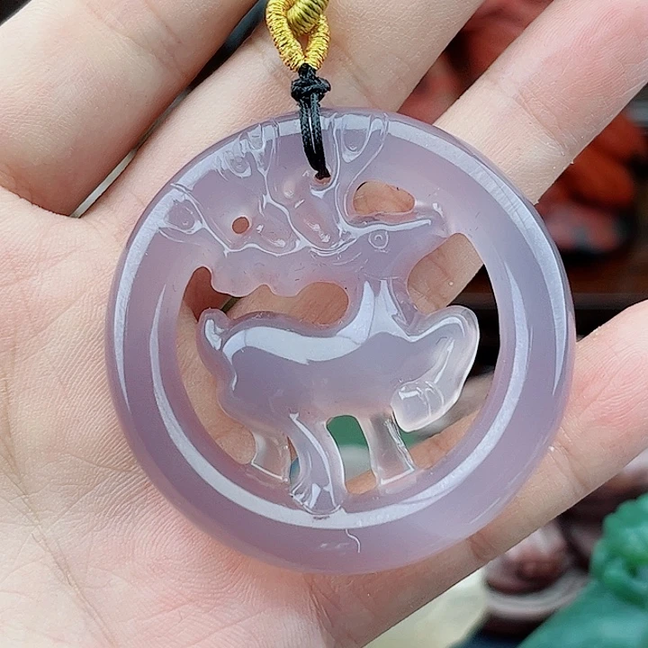 玛瑙吊坠未镶嵌广**天
