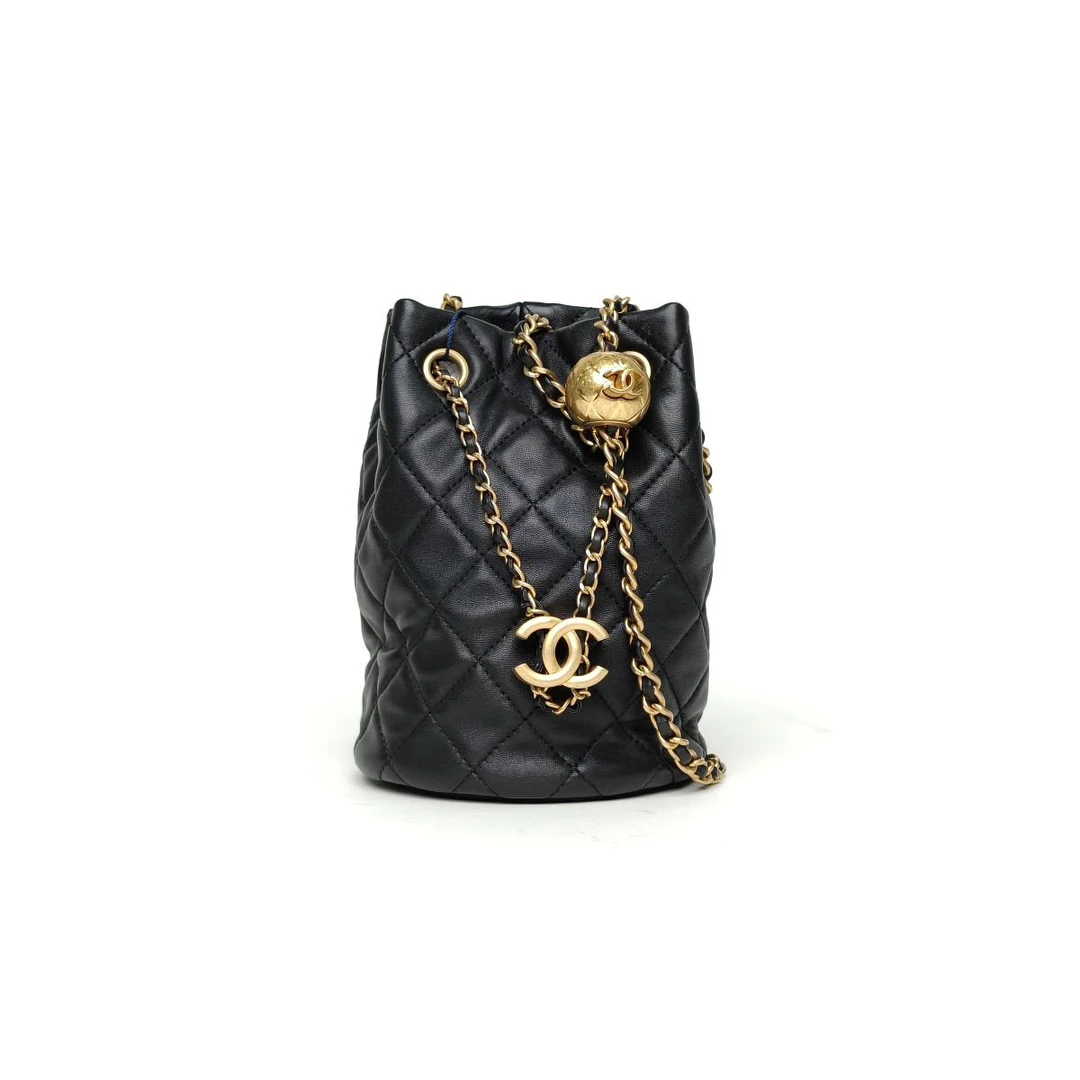 95新 Chanel/香奈儿 【双双】22SS 抽绳水桶包 12cm 芯片 金球