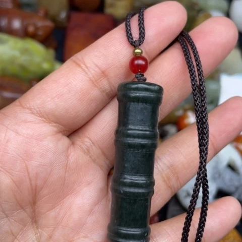 和田玉未镶嵌颈饰36