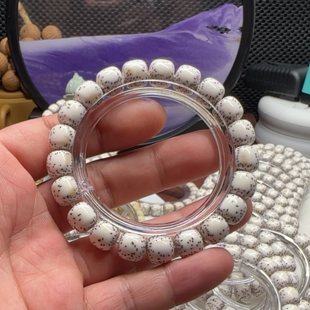 那***。星月菩提吊坠海南星月菩提大留白