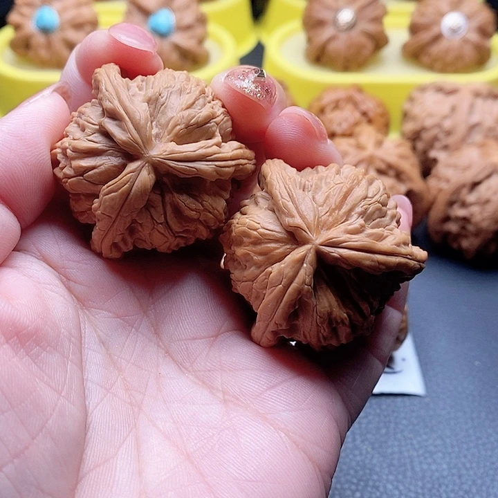 豫***鬼40尺拼接工艺品白奔