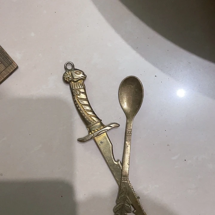 郭***生闪电购铜摆件工艺品