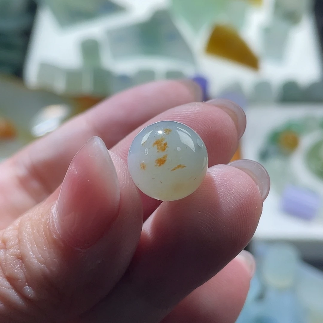 定制翡翠未镶嵌珠子