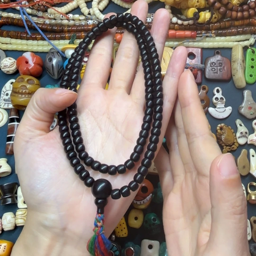 只买单纯的吊坠，没带链子，属的性质。无十****?