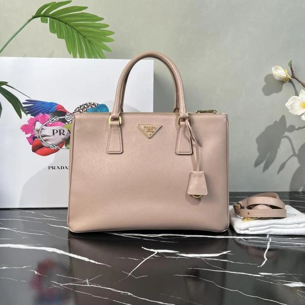 95新/普拉达/包包/250125IQ0007/C8357728882