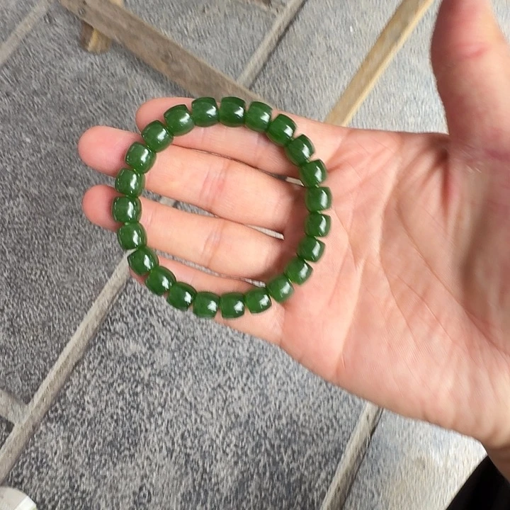 手链未镶嵌和田玉（碧玉）