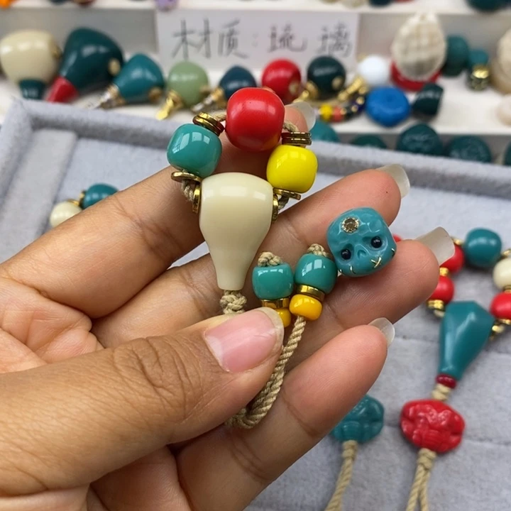 琉璃颈饰?***卡10红绿灯