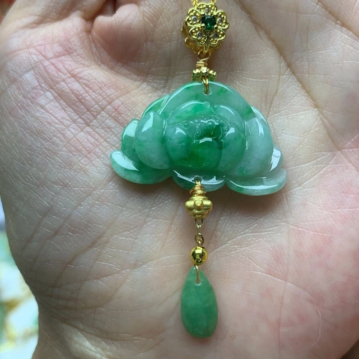 颈饰未镶嵌翡翠翡翠