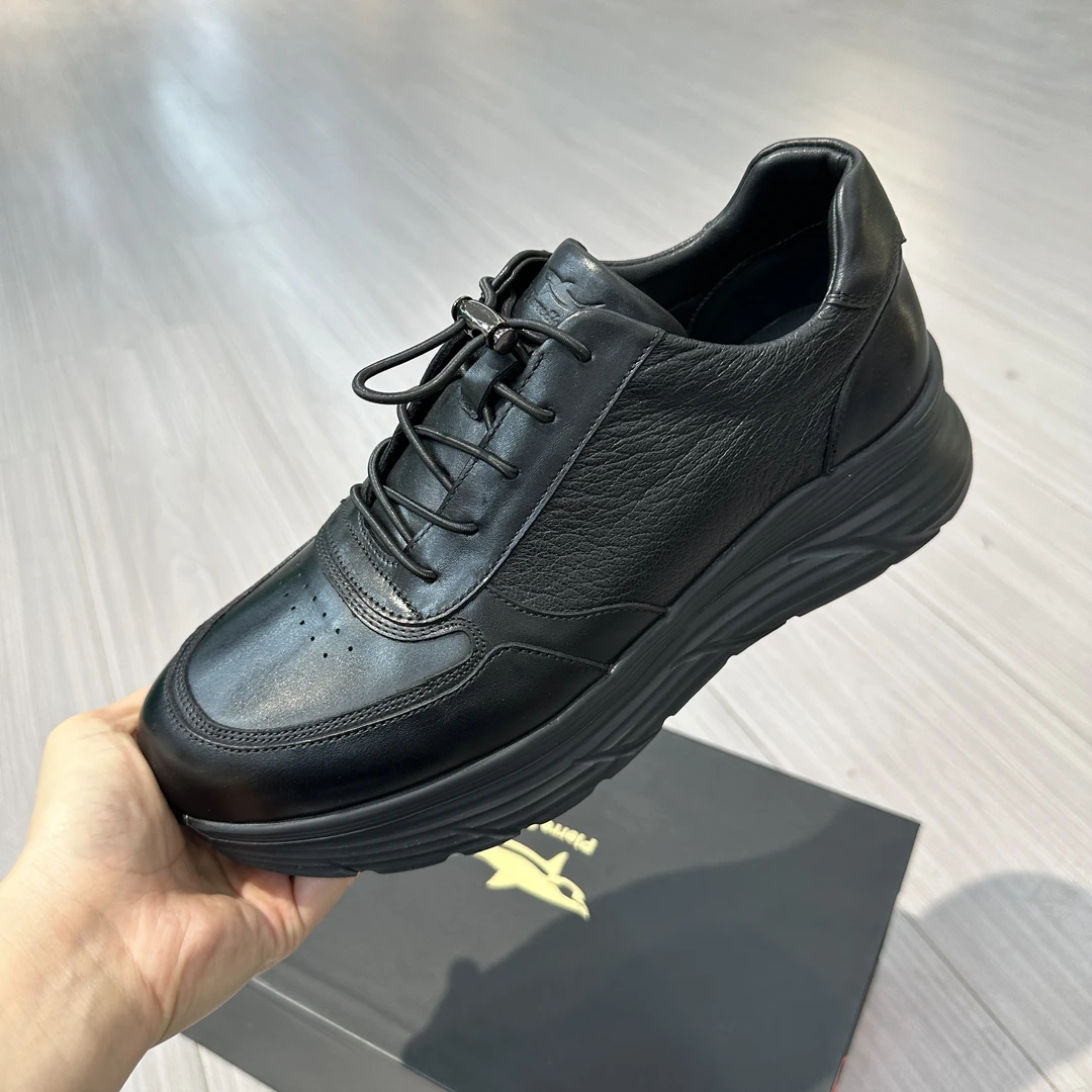 鹿皮真皮Pierre Shark/鲨鱼英伦男士百搭休闲皮鞋2320C23-A335