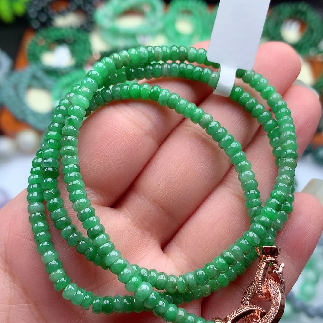 翡翠挂件未镶嵌项链